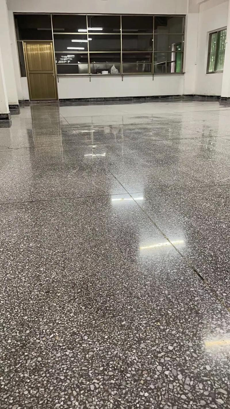 环氧磨石地坪:工业与商业空间的理想选择